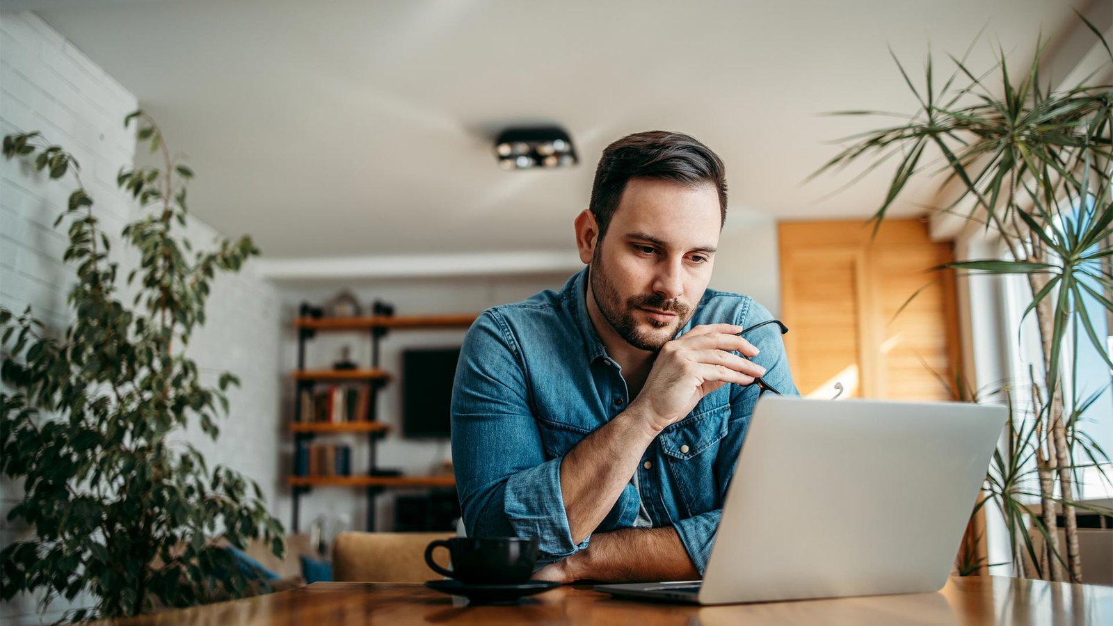 The issues of PDF data extraction for e-invoicing